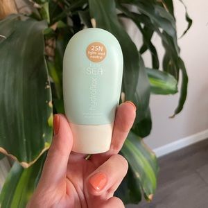 Tarte SEA Hydroflex Serum in 25N light-medium neutral